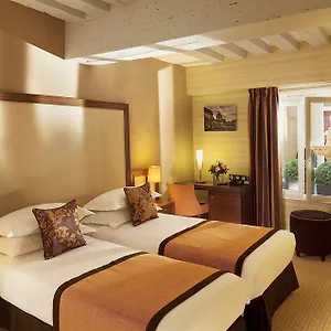 Hotel 85 Saint Honore, París
